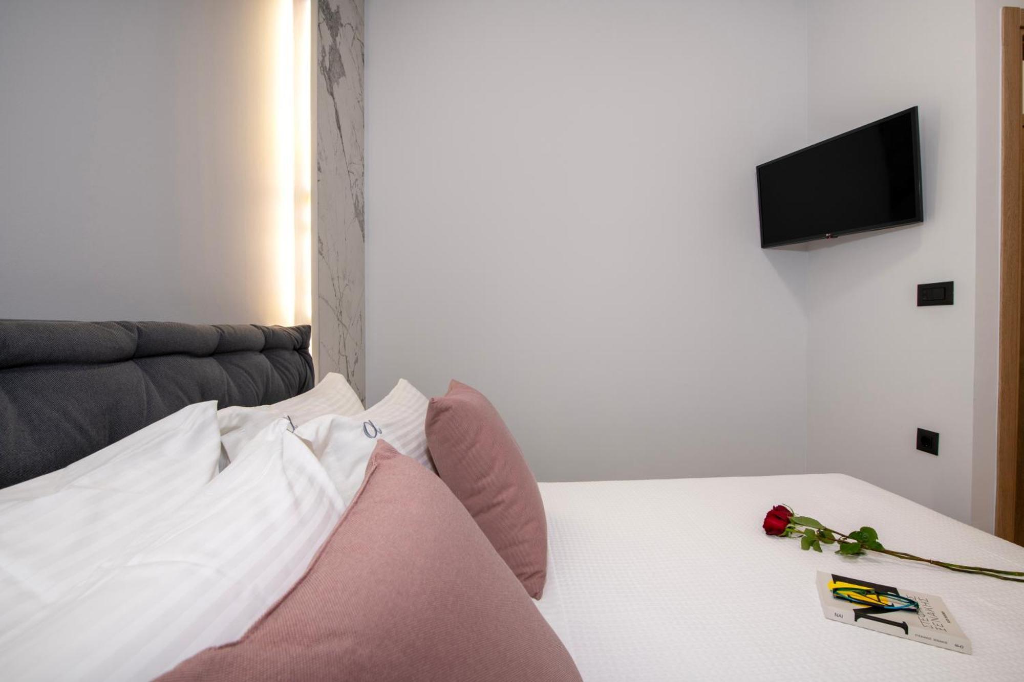 Alpha Suites Chania  Exterior photo